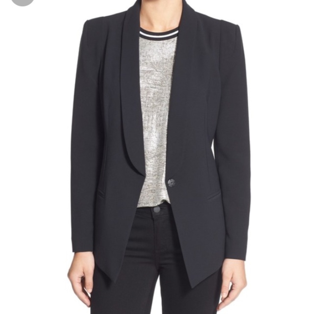 HOST PICK 🥰 TROUVE Black Single button blazer